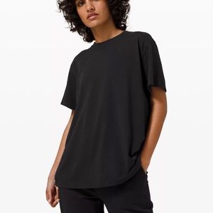 lululemon all yours LA tee